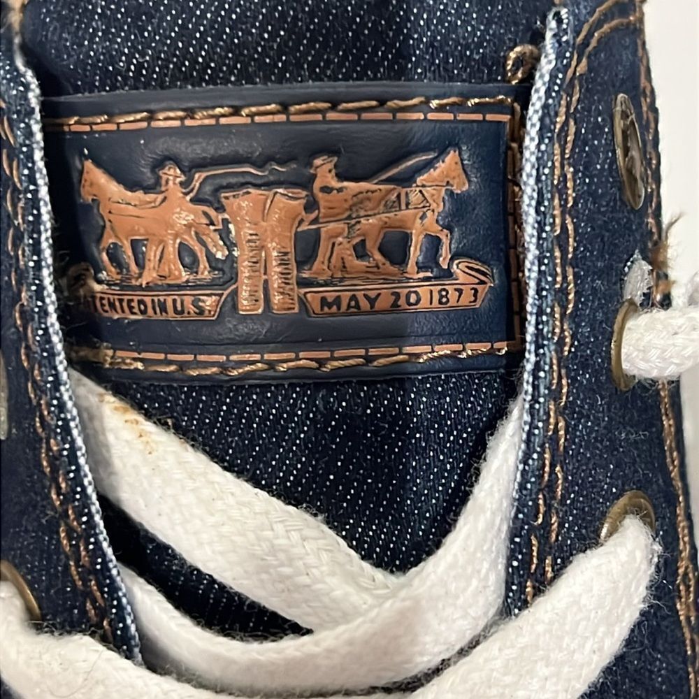 Levi’s Blue Denim‎ Slip On Lace Up Sneaker Shoes Size 8.5 - Picture 9 of 14